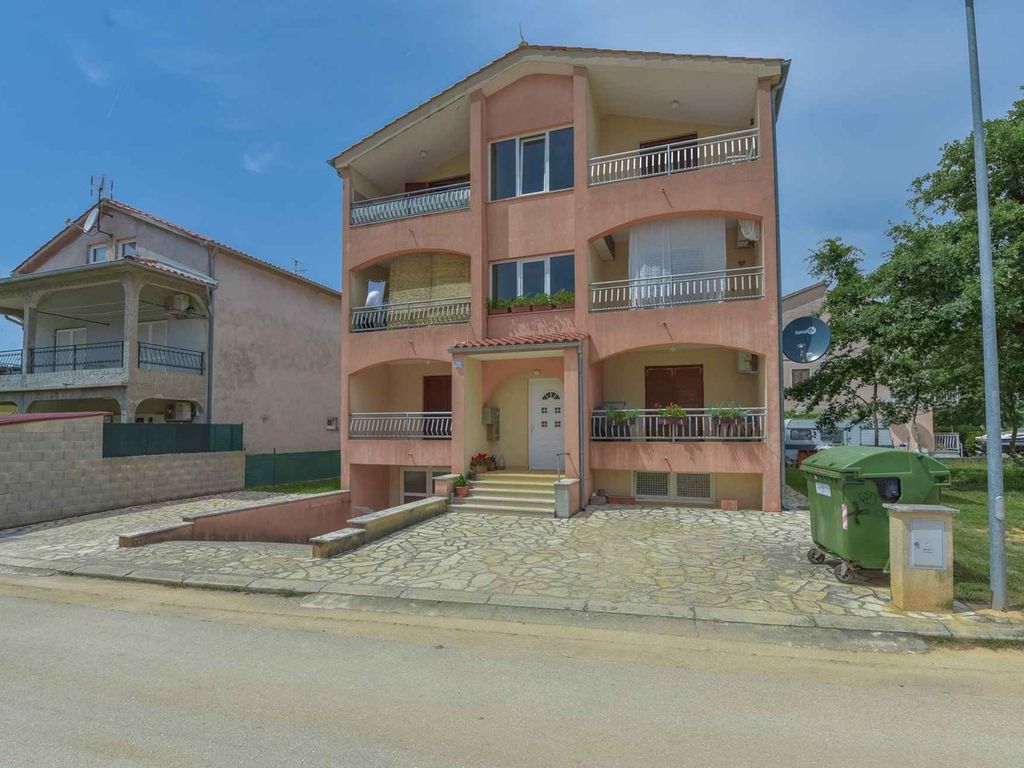 Ferienwohnung mit Balkon