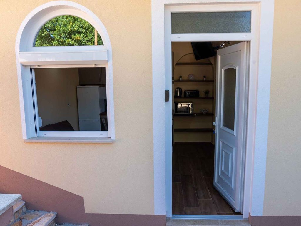 Ferienwohnung mit Pool