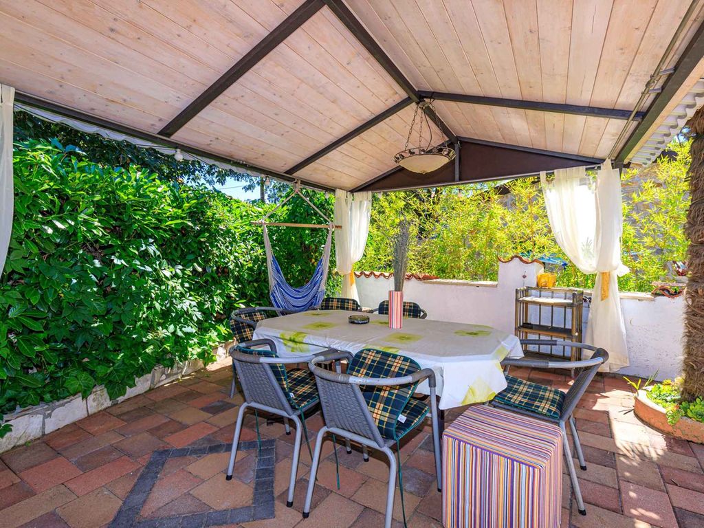 Ferienwohnung mit Terrasse