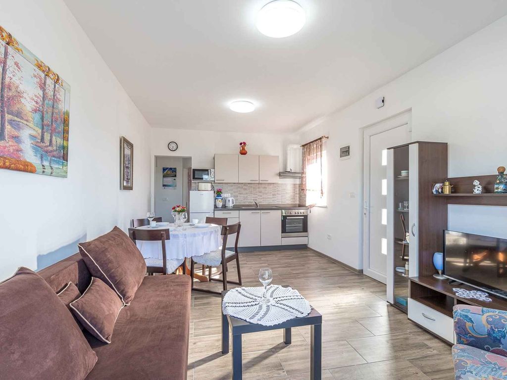 Ferienwohnung mit Klimaanlage und Terrasse