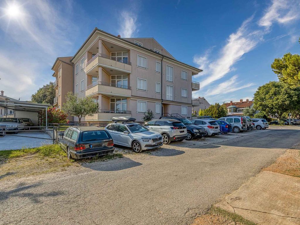 Ferienwohnung mit Klimaanlage und Balkon