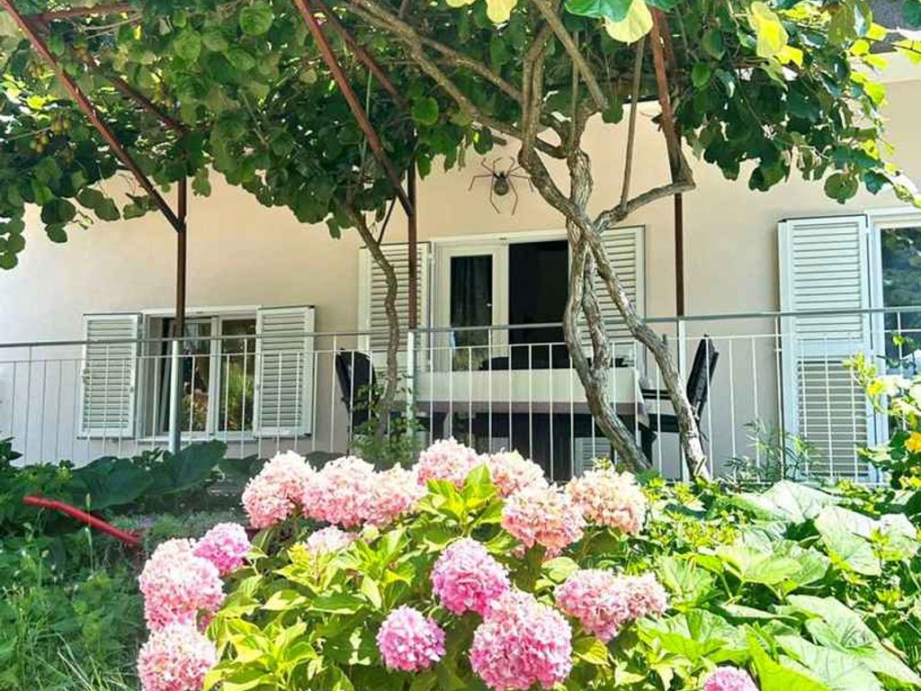 Studio mit Terrasse