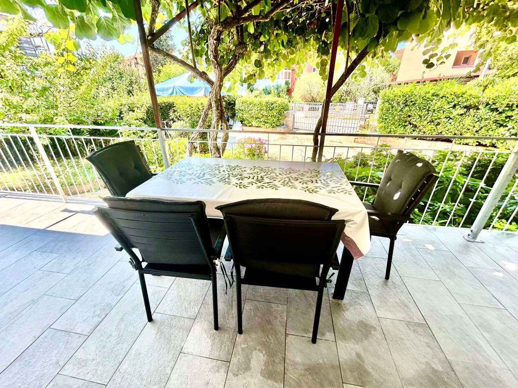 Studio mit Terrasse