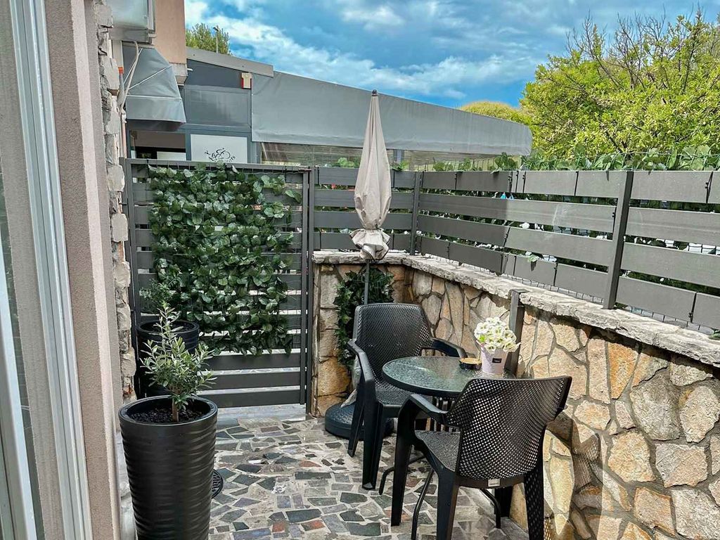 Ferienwohnung mit Klimaanlage und Terrasse