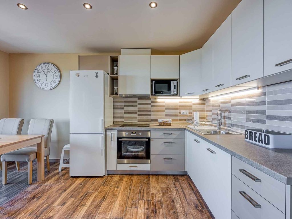 Ferienwohnung mit Balkon und Klimaanlage