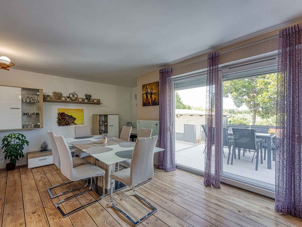 Ferienwohnung mit Terrasse und Grillmöglichkeit