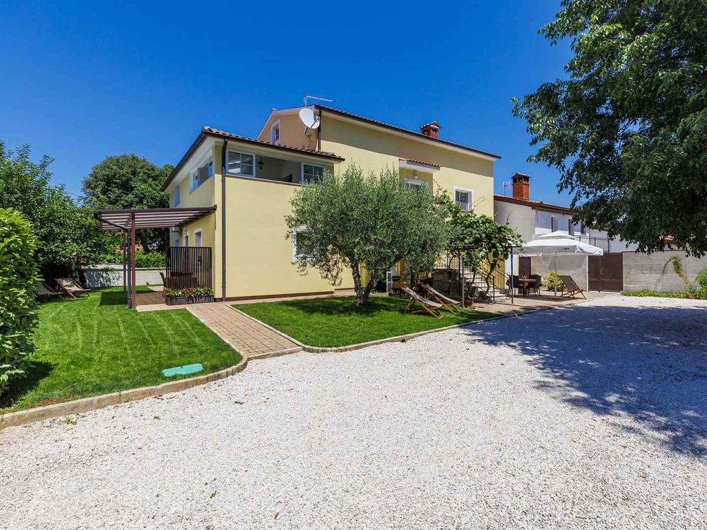 Ferienwohnung mit Klimaanlage und Pool