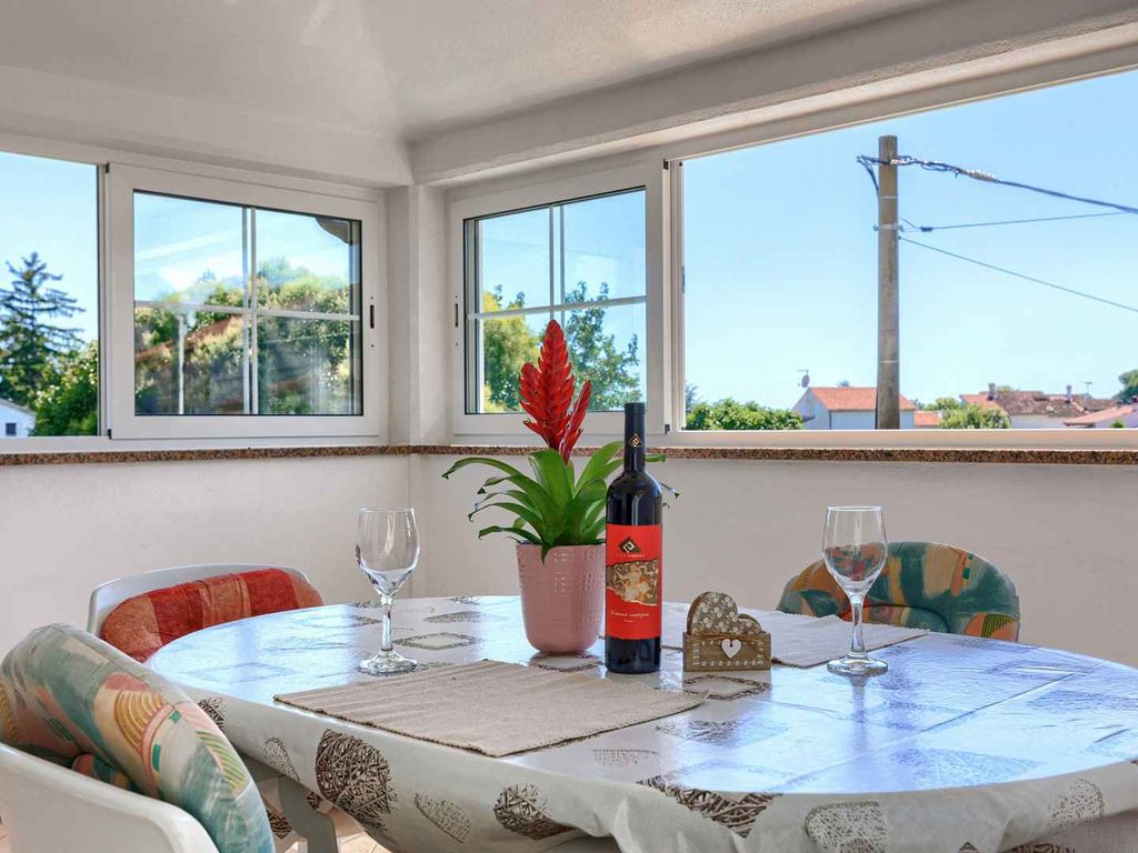 Ferienwohnung mit Klimaanlage und Pool