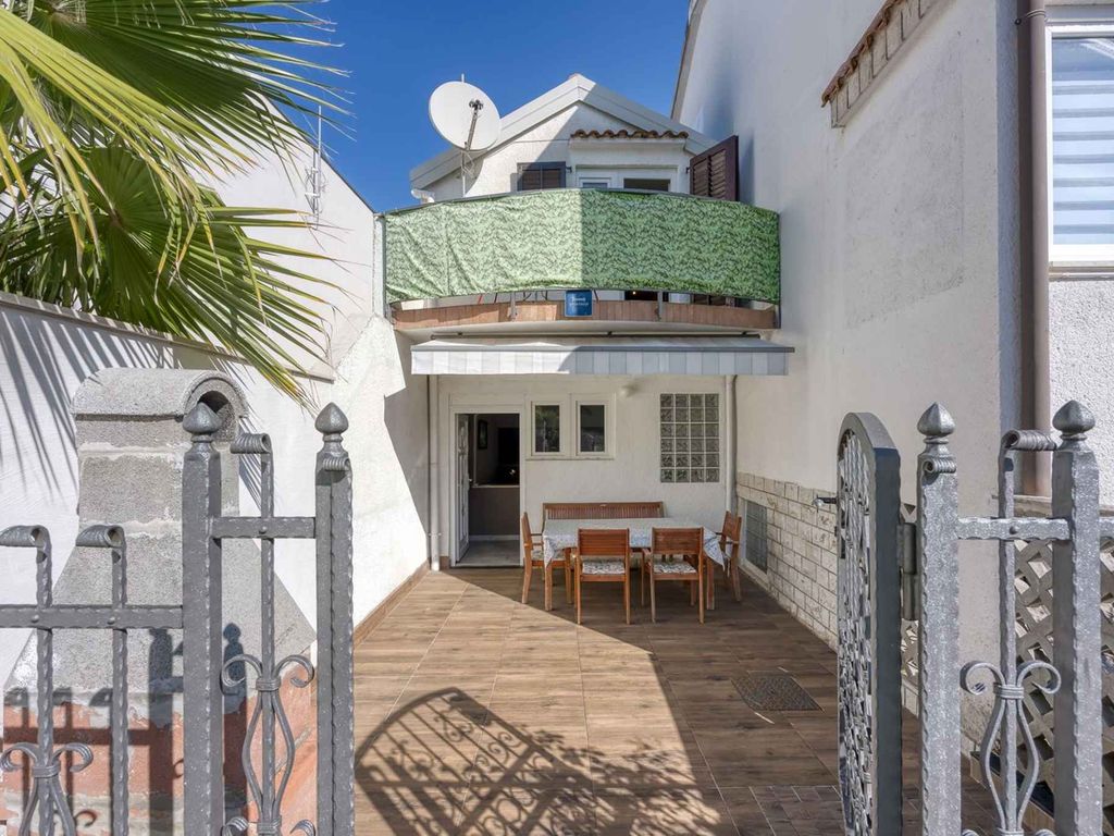Ferienwohnung mit Grill und Klimaanlage