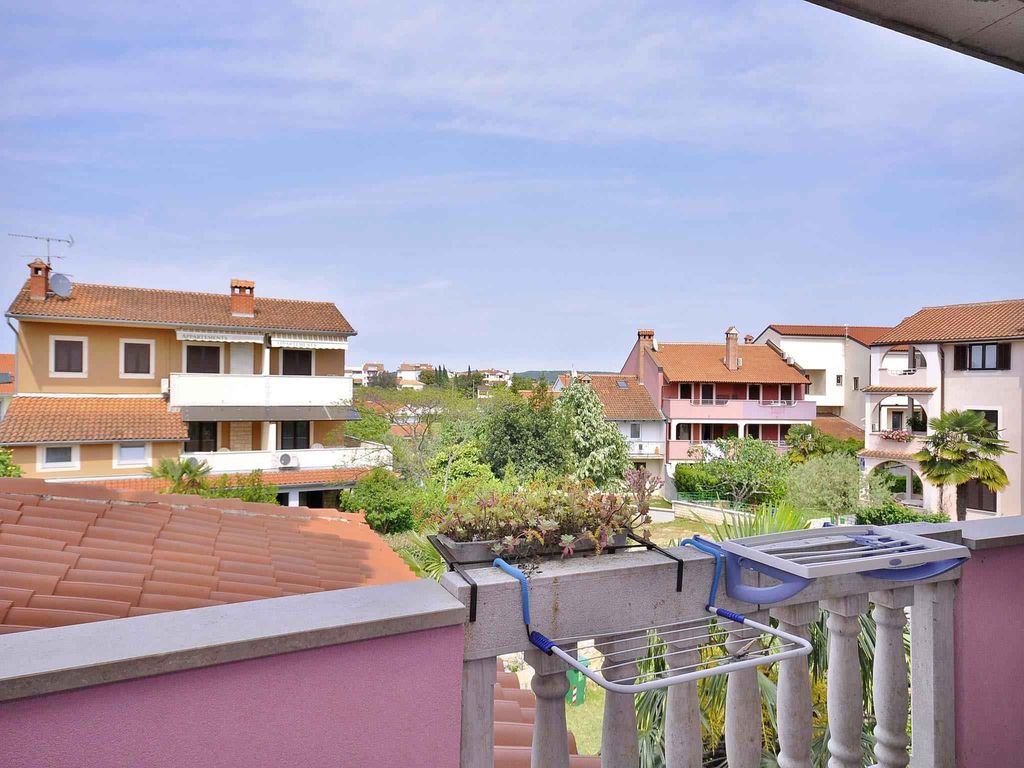 Ferienwohnung in Strandnähe mit Pool
