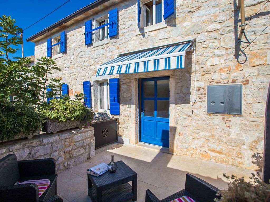 Villa mit Klimaanlage und Pool