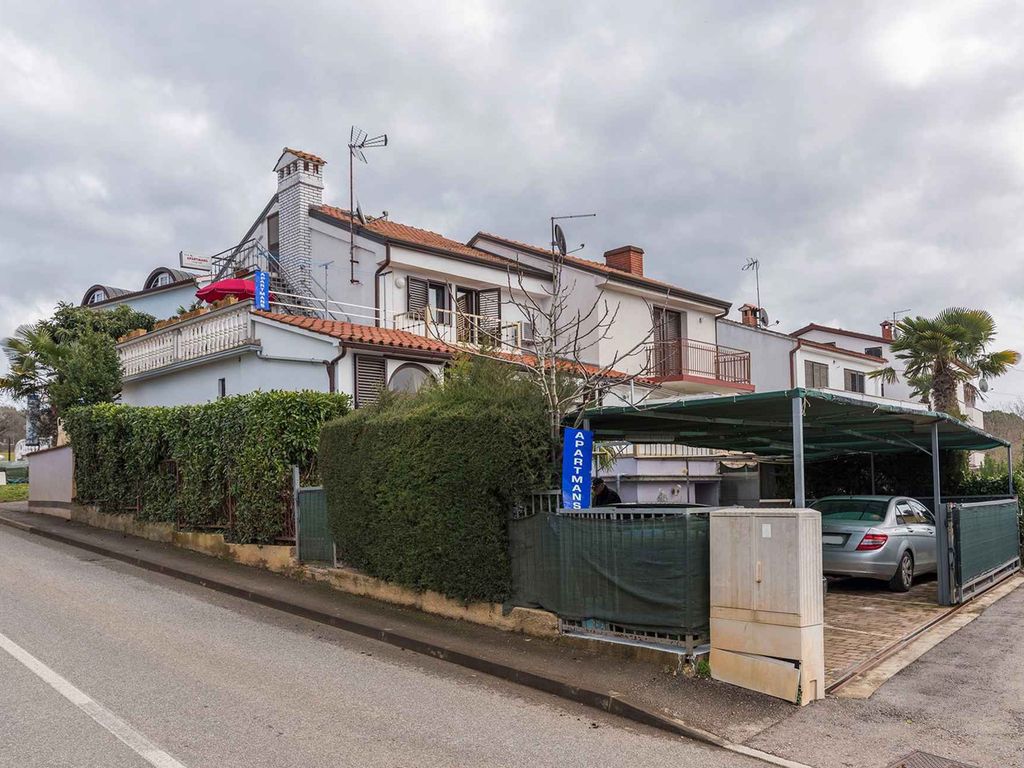 Ferienwohnung mit Terrasse und Klimaanlage