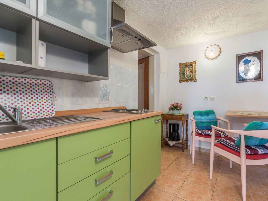 Ferienwohnung mit Terrasse und Klimaanlage