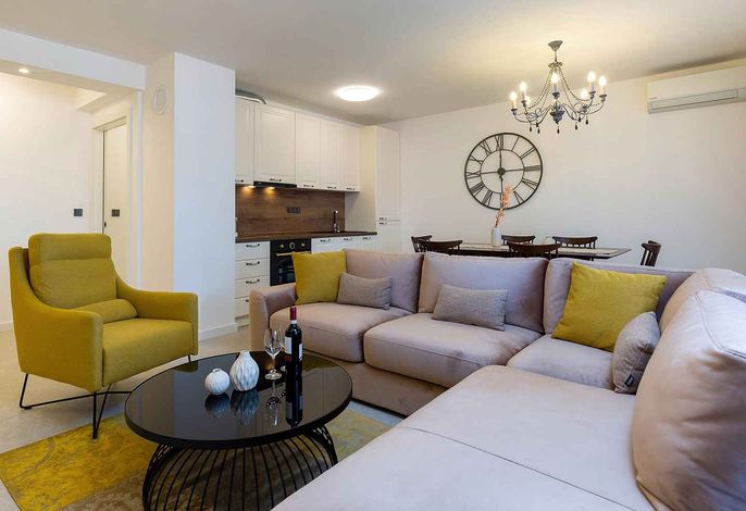 Ferienwohnung mit gemütlicher Einrichtung und großer Loggia