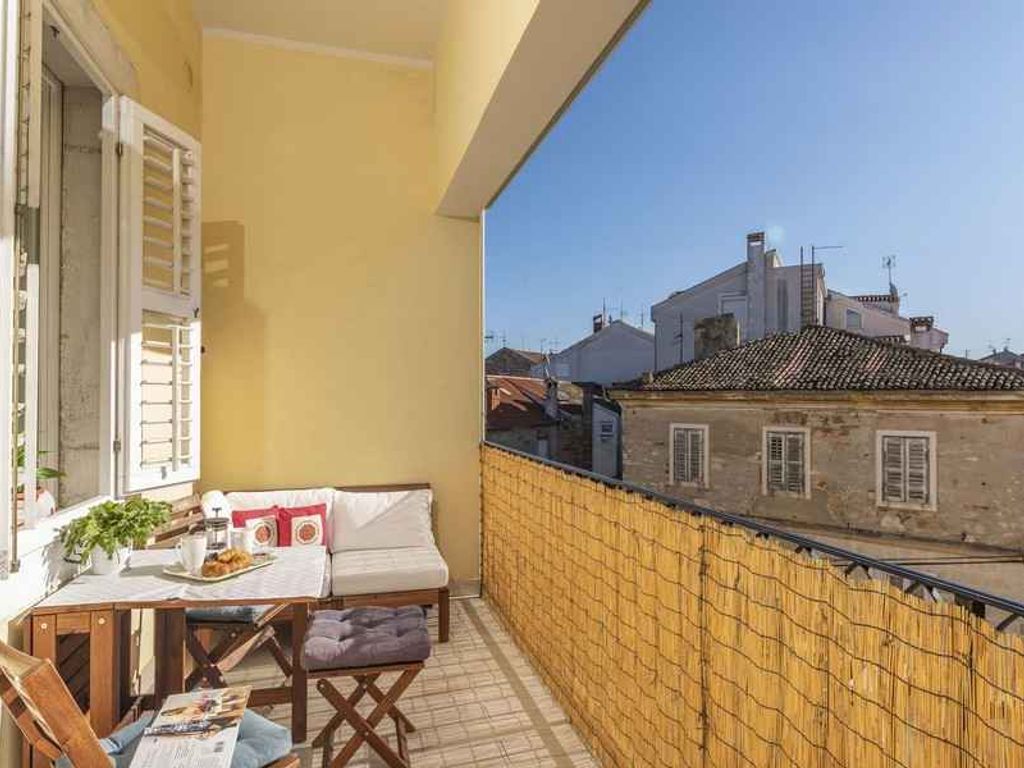Ferienwohnung mit Klimaanlage und Meerblick