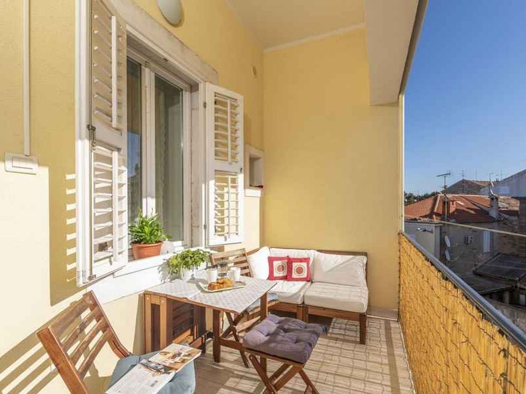 Ferienwohnung mit Klimaanlage und Meerblick