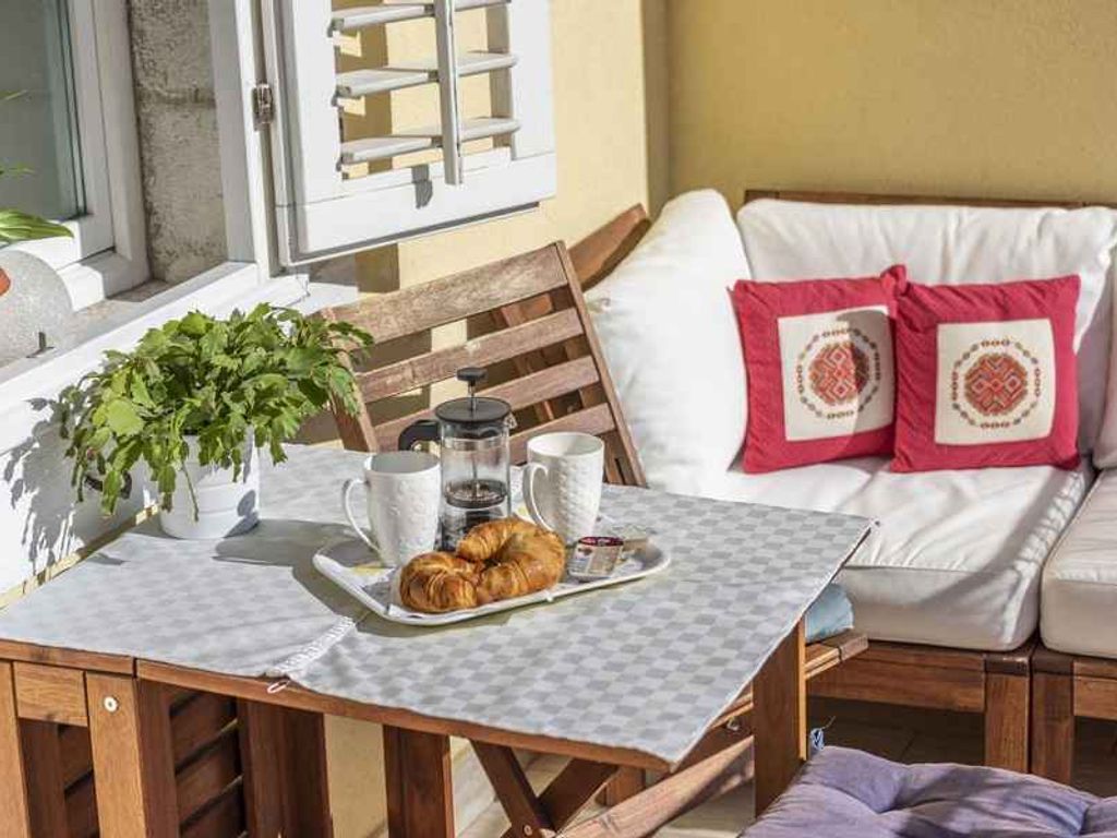 Ferienwohnung mit Klimaanlage und Meerblick