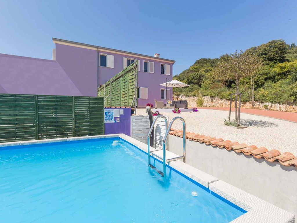 Ferienwohnung mit Klimaanlage und Pool