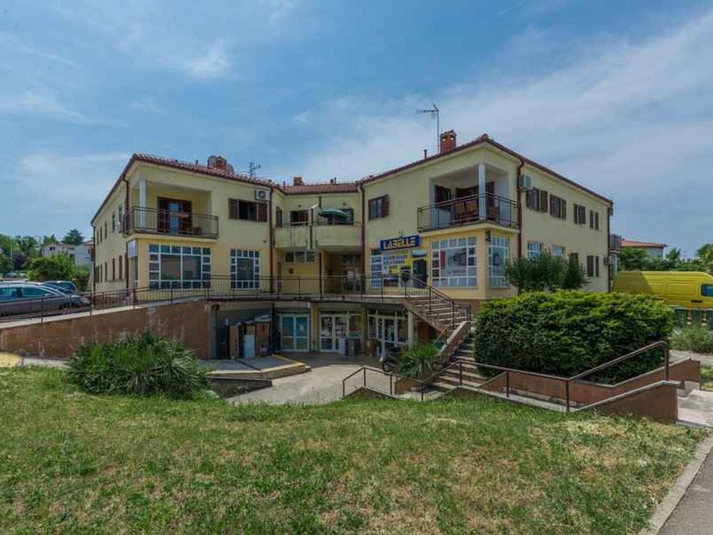 Ferienwohnung mit Klimaanlage und Balkon