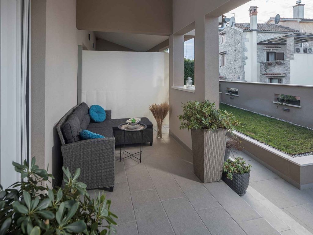 Ferienwohnung mit Terrasse und Klimaanlage