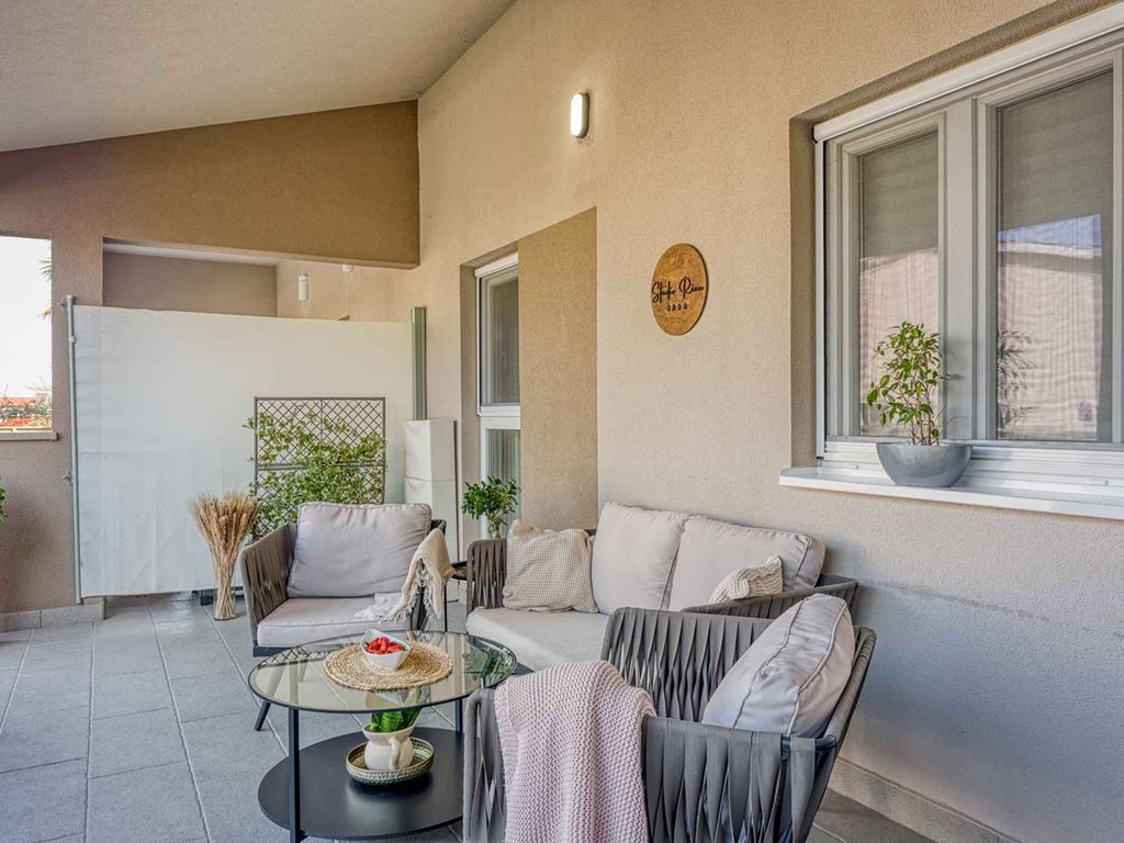 Studio mit Terrasse und Klimaanlage