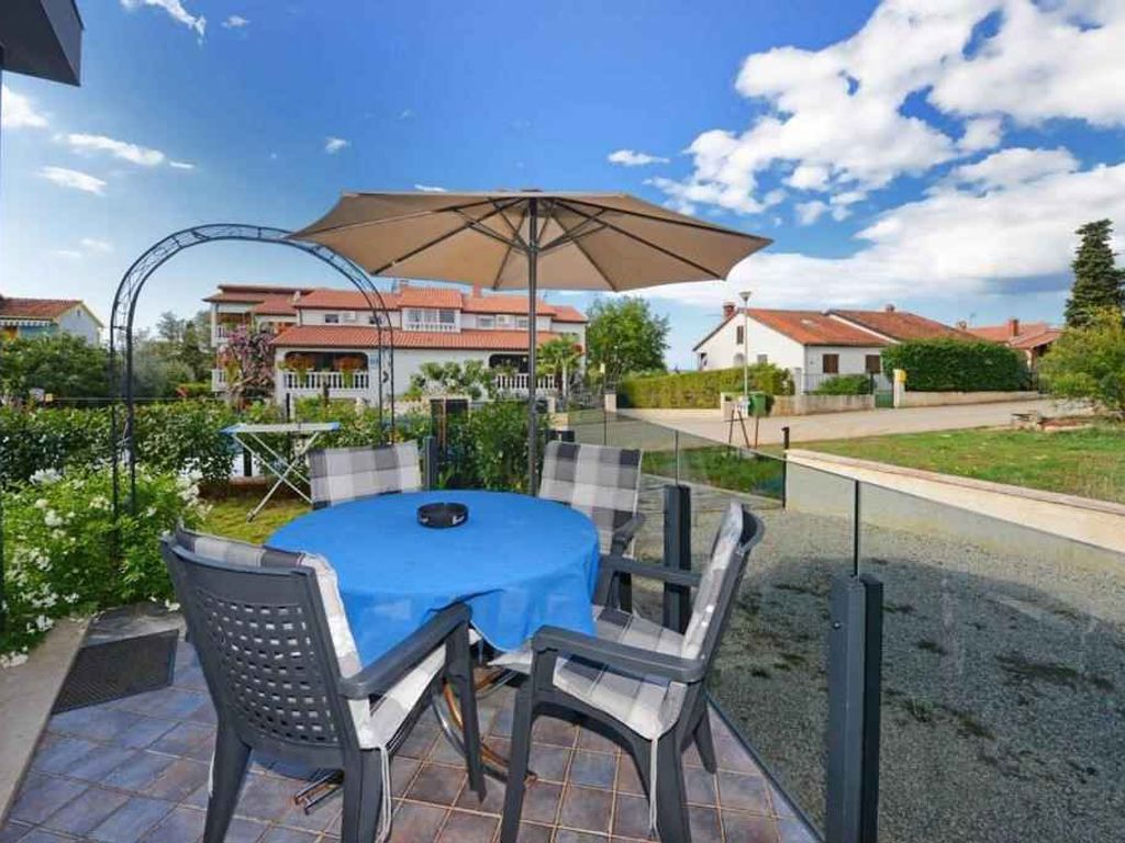 Ferienwohnung mit Pool zur gemeinsamen Nutzung