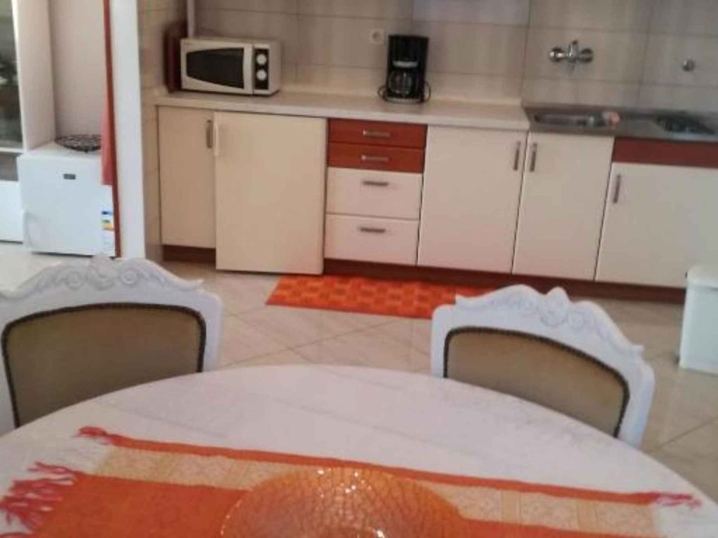 Ferienwohnung mit Terrasse und Grill