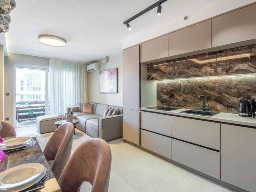 Ferienwohnung mit Balkon und Meerblick
