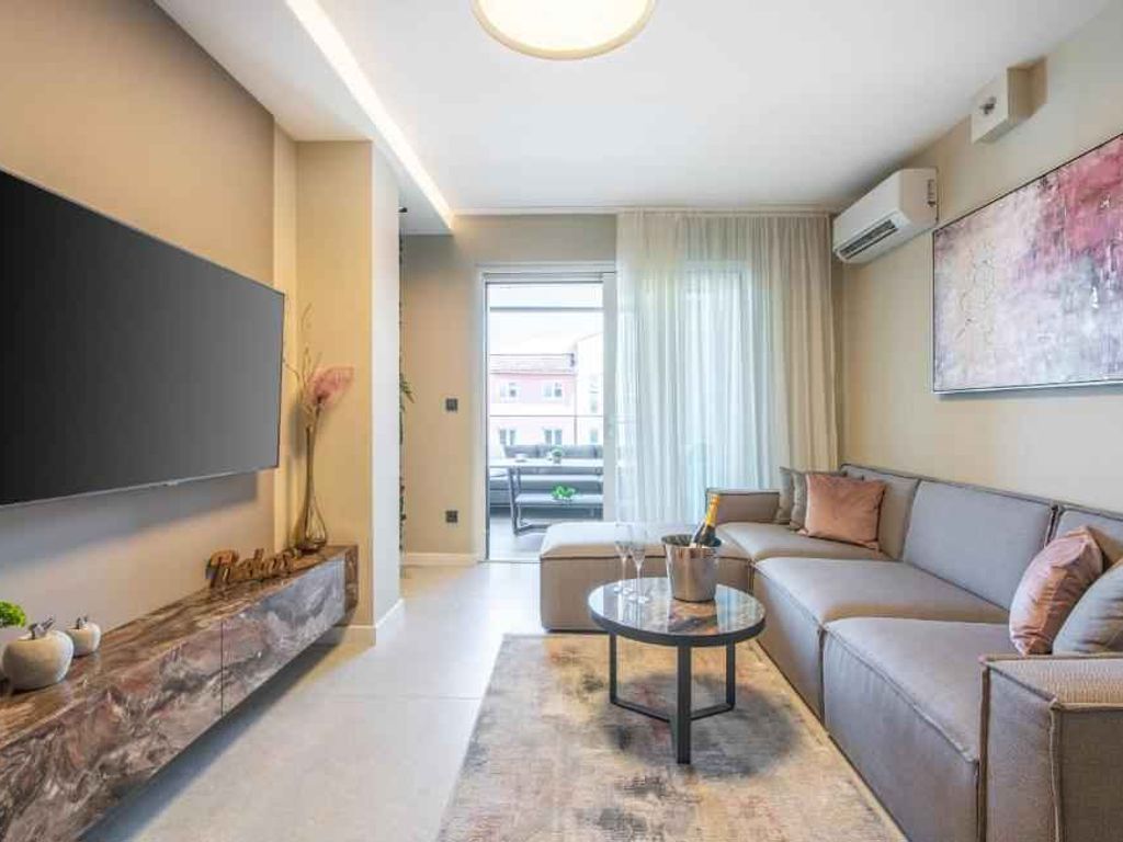 Ferienwohnung mit Balkon und Meerblick