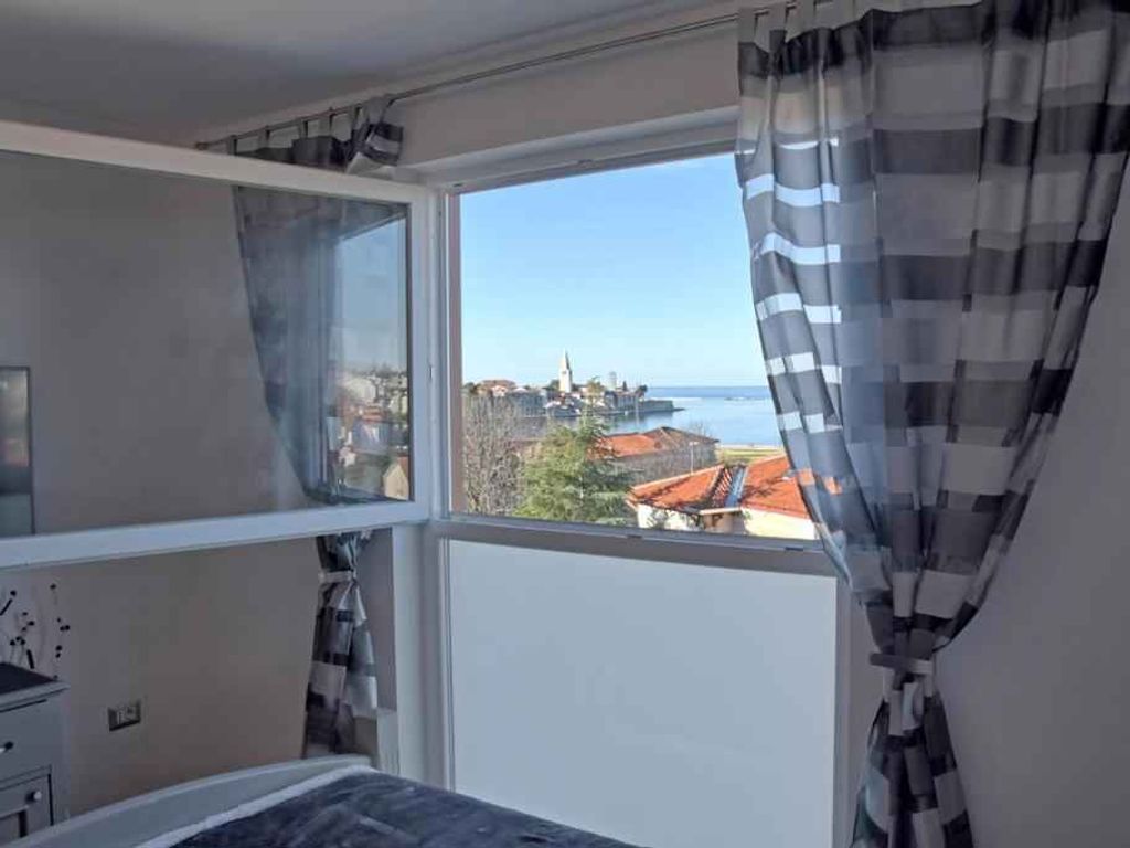 Studio mit Klimaanlage und Meerblick