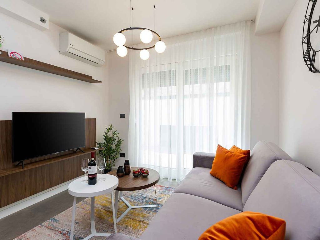 Ferienwohnung mit Balkon und Klimaanlage