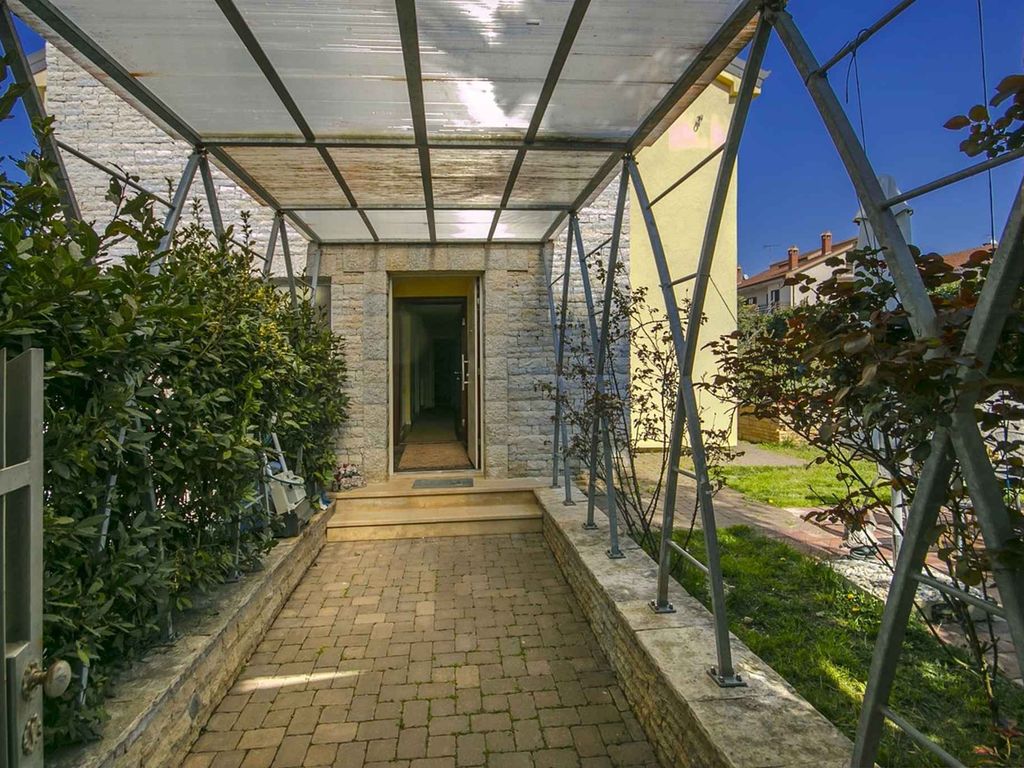 Villa mit privatem Pool, mit Meerblick, in der Nähe des Stadtzentrum
