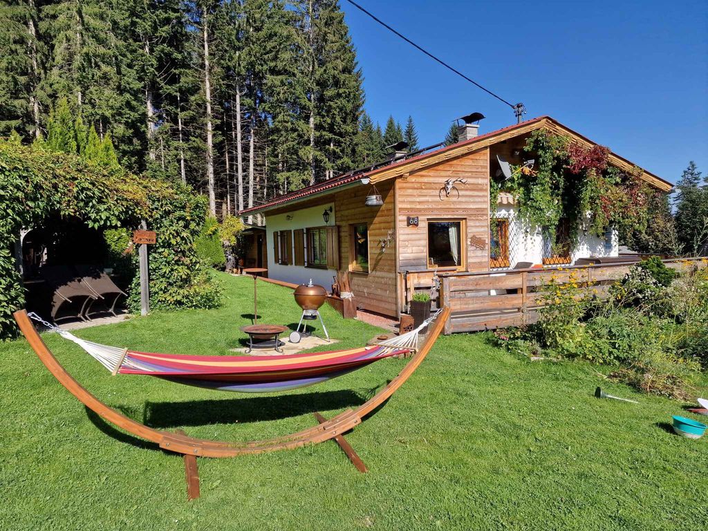 Ferienhaus in der Natur mit Whirlpool und Sauna, Hunde willkommen