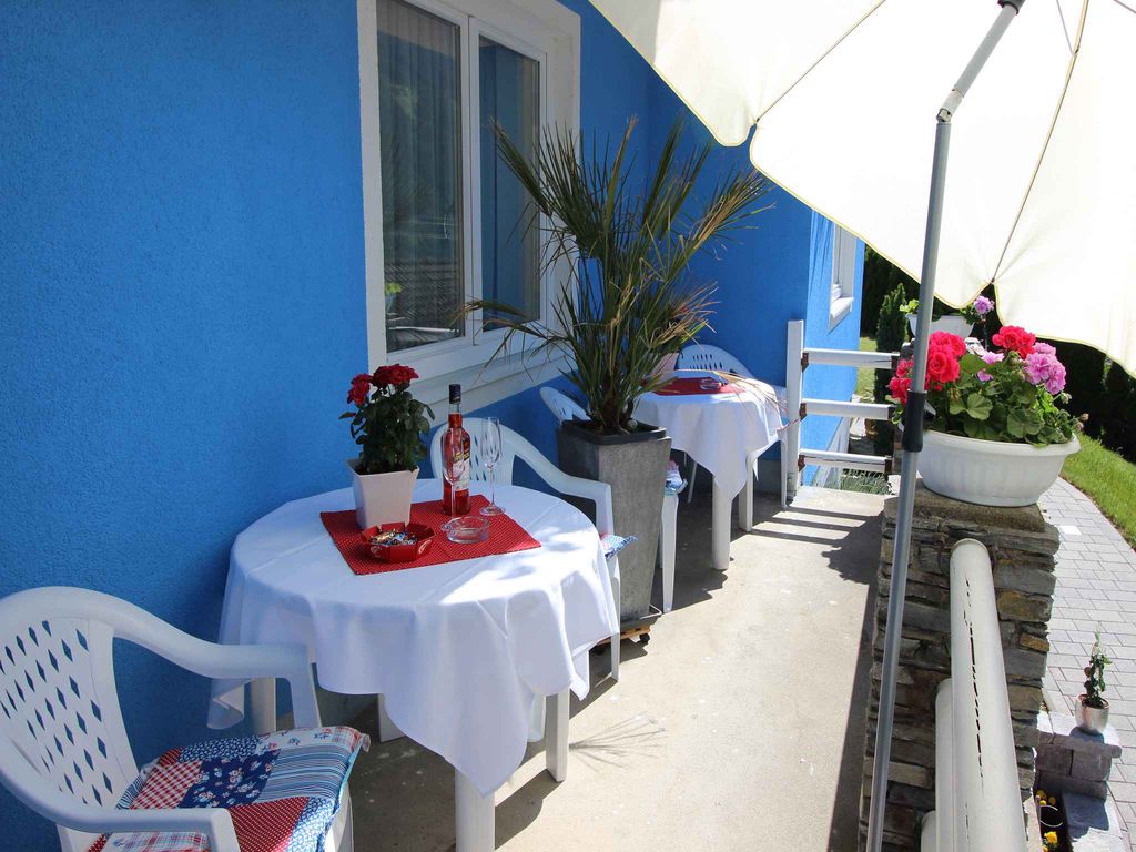 Ferienwohnung in ruhiger und sonniger Hanglage