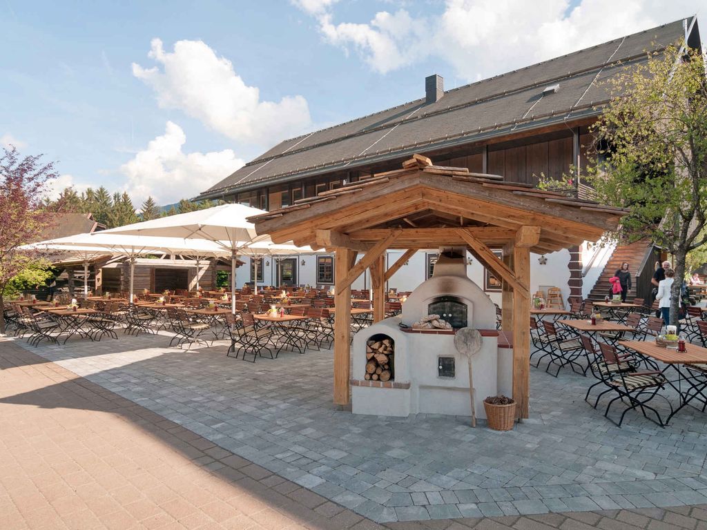 Ferienwohnung mit Hallenbad und Sauna