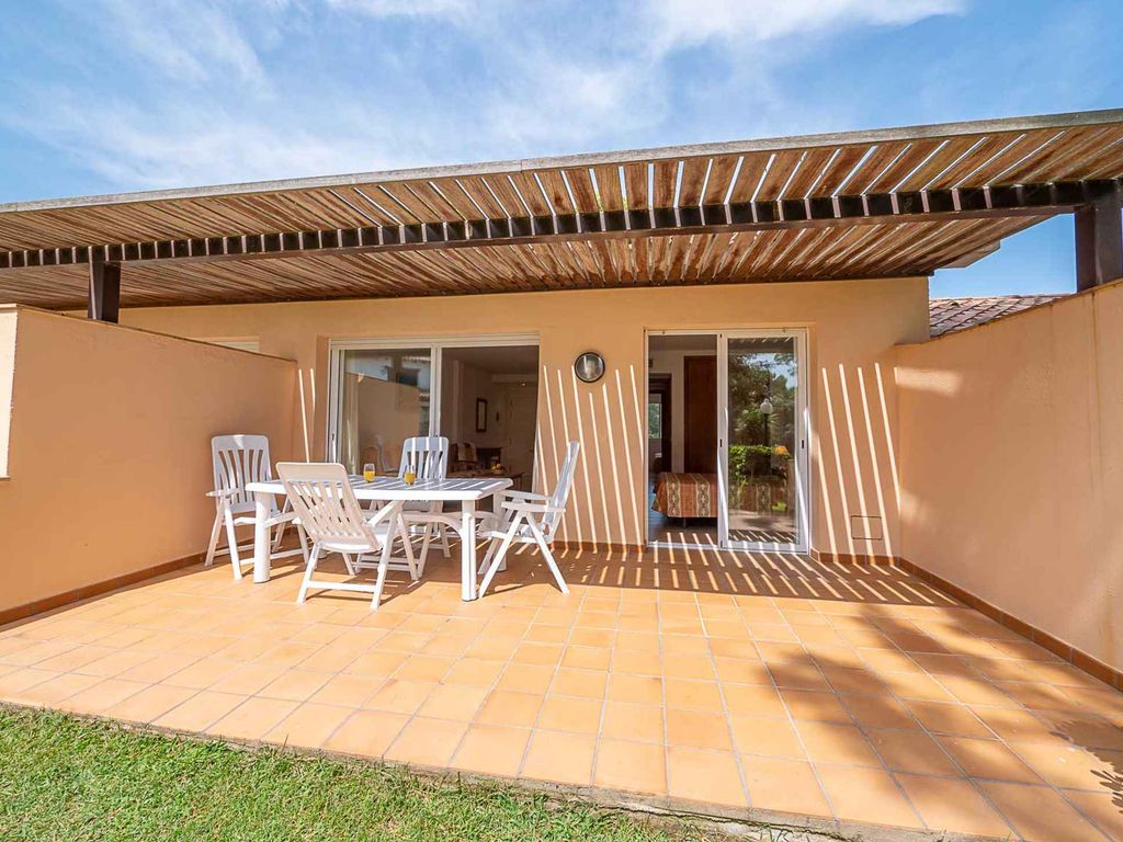 Hotelapartment mit Klimaanlage und Pool