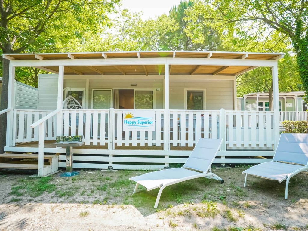 Mobilehome mit Klimaanlage, Terrasse und Pool