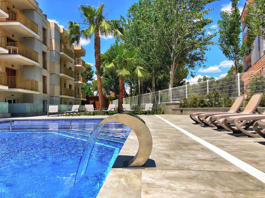 Hotelapartment mit Pool und Klimaanlage