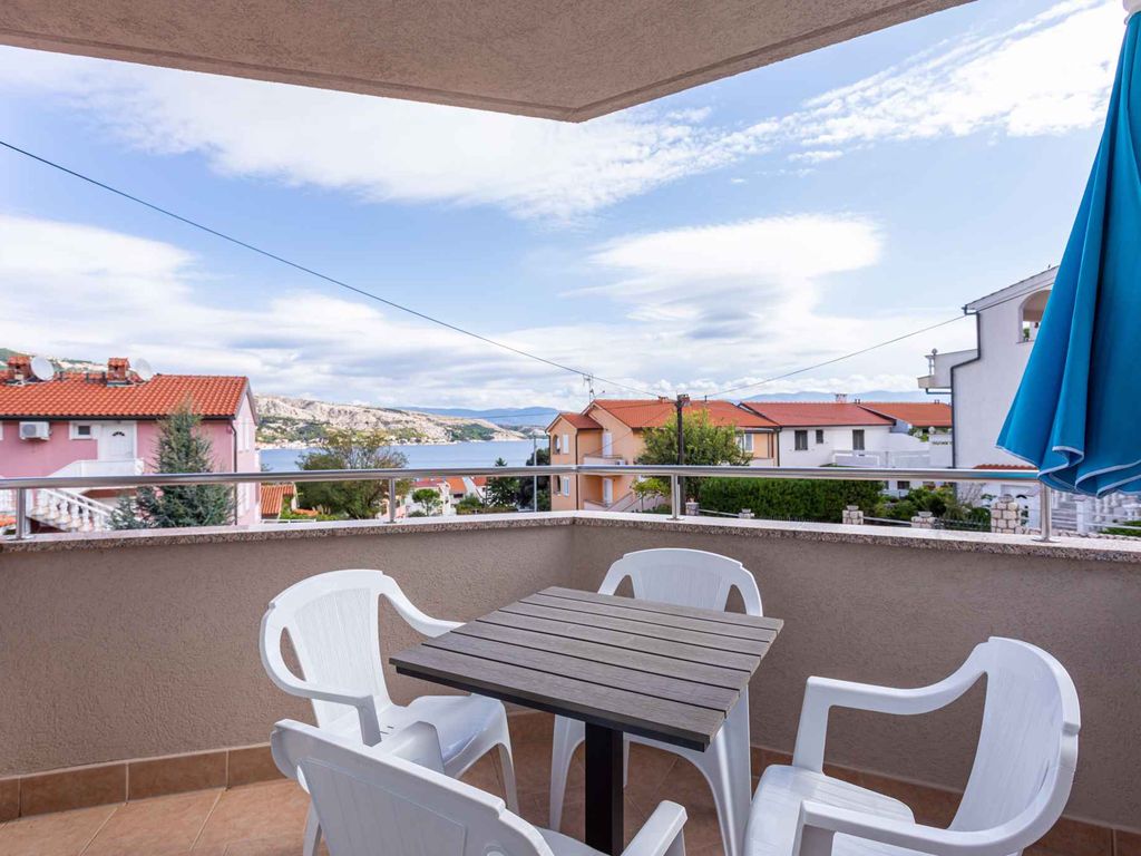 Ferienwohnung am Meer mit Grill und Blick auf ein Panorama