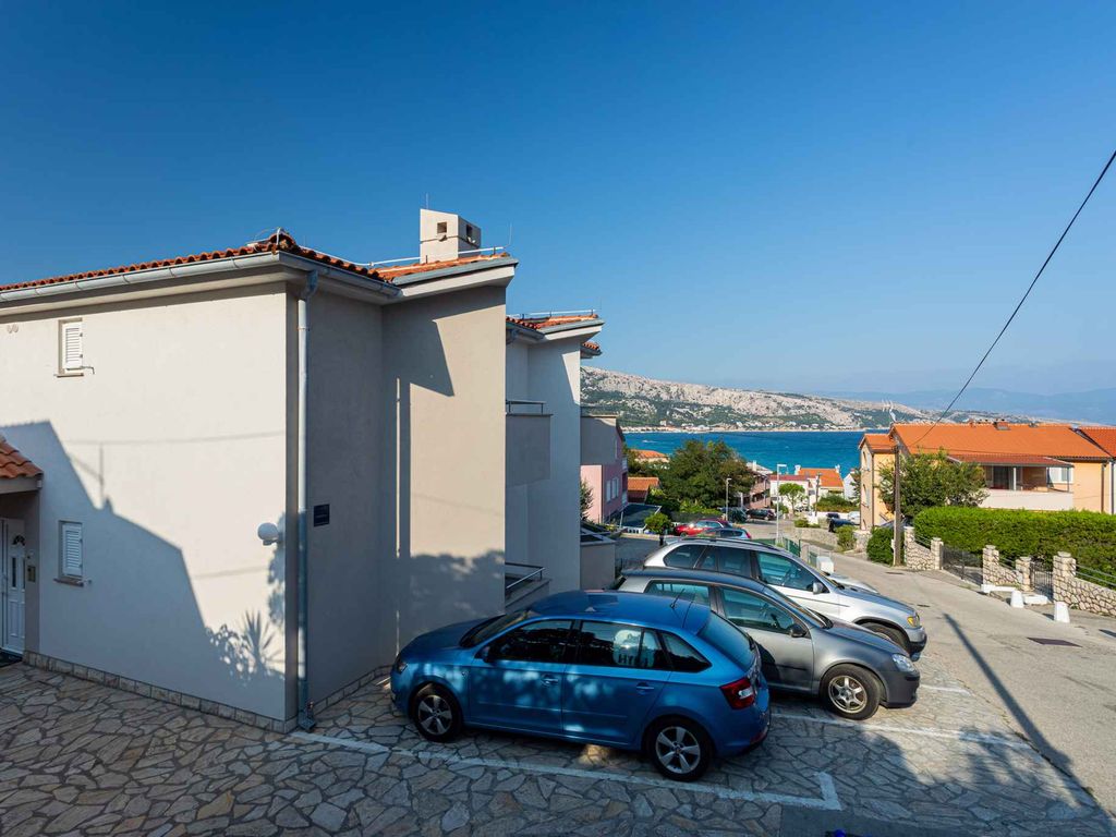 Ferienwohnung am Meer mit Grill und Blick auf ein Panorama