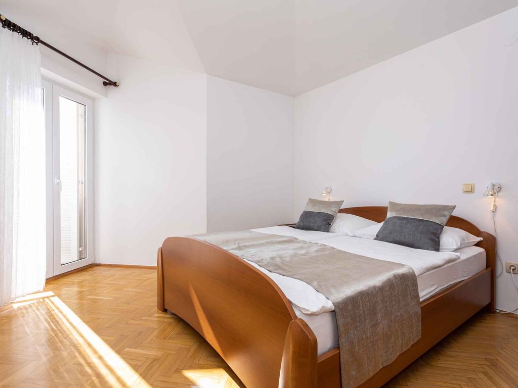Ferienwohnung am Meer mit Grill und Blick auf ein Panorama
