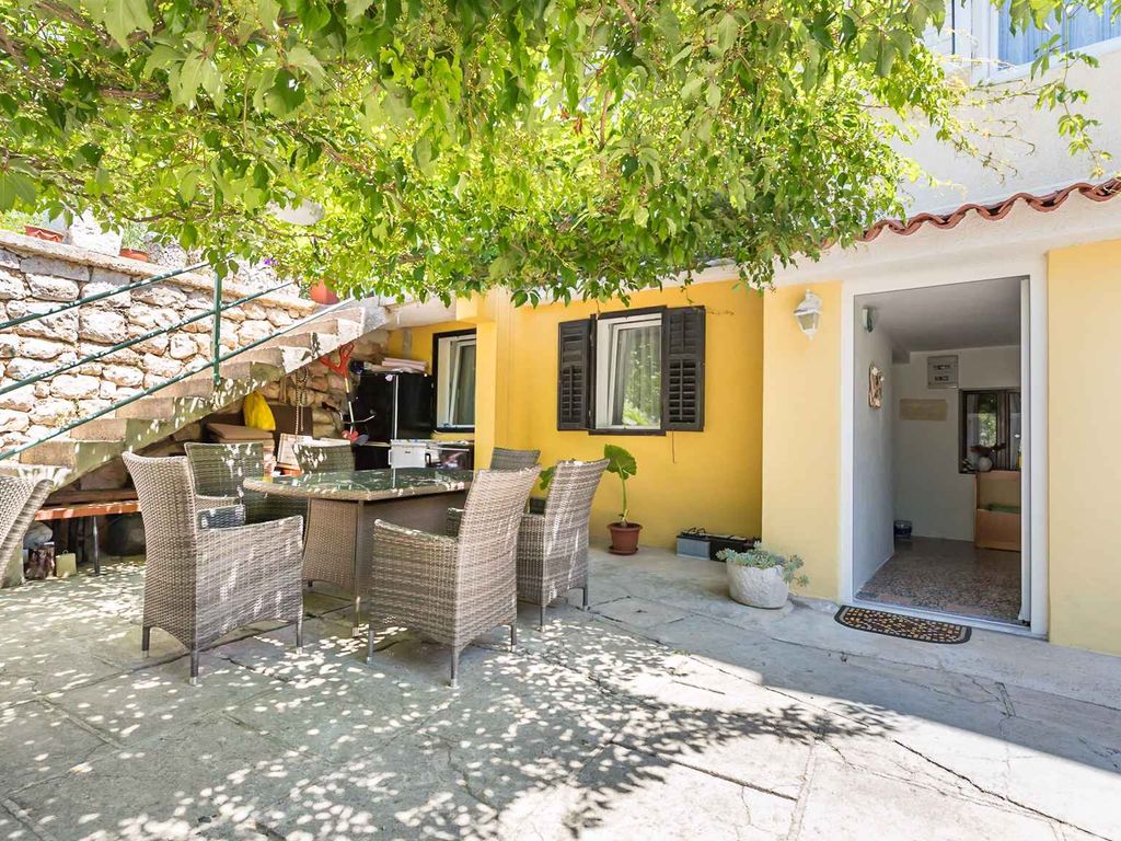 Ferienwohnung in der Altstadt von Baska