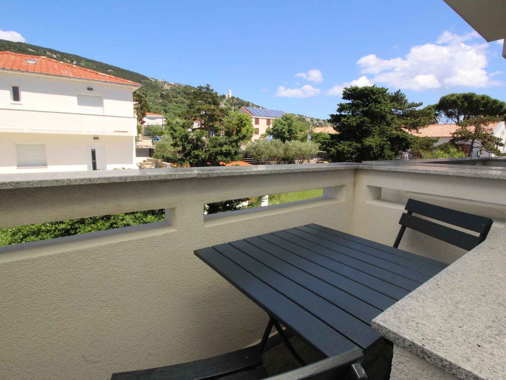 Ferienwohnung mit Klimaanlage und Balkon