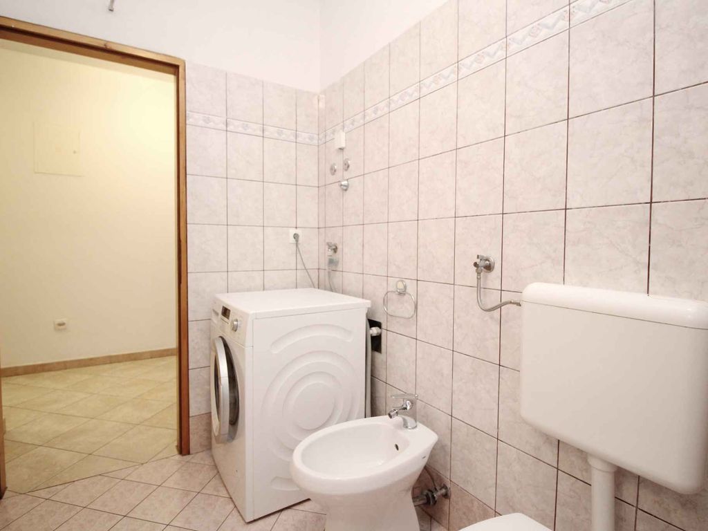 Ferienwohnung mit Klimaanlage, Waschmaschine und Grillmöglichkeit