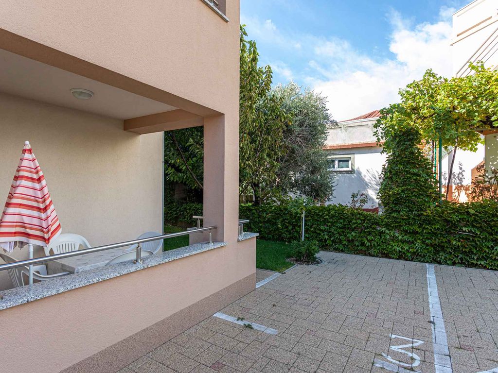 Ferienwohnung nur 100 m vom Meer