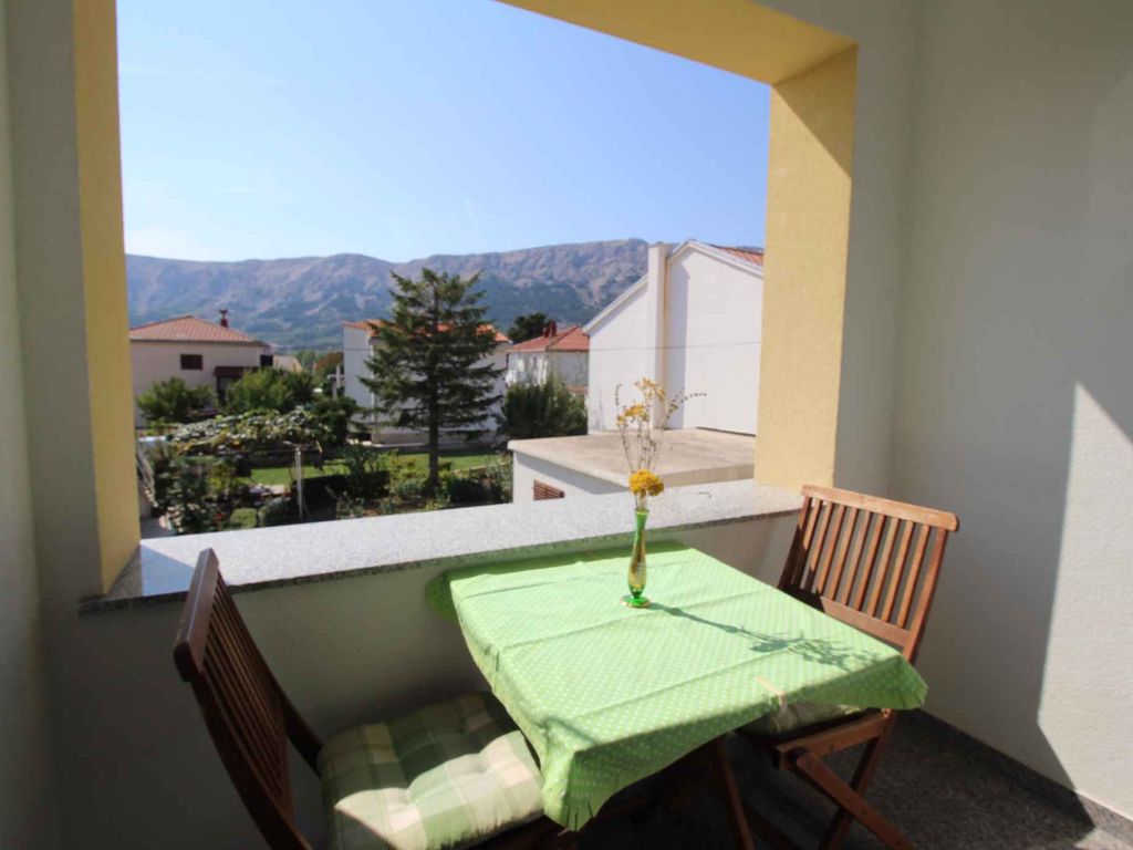 Ferienwohnung mit Klimaanlage und Balkon