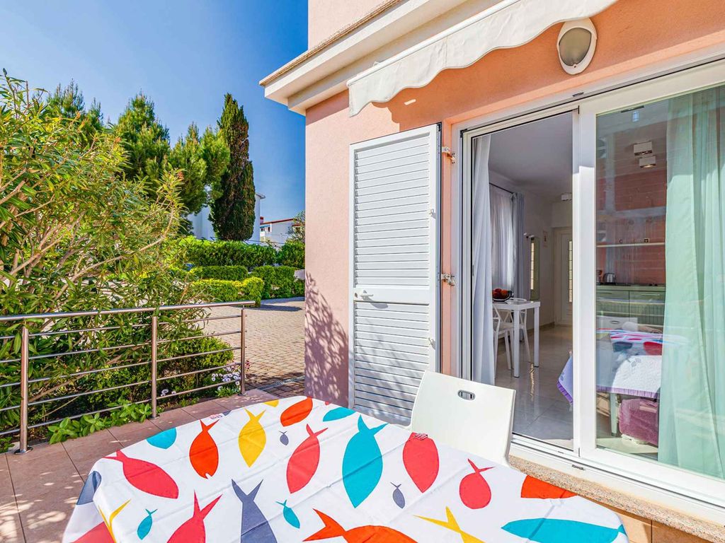 Studio mit Terrasse