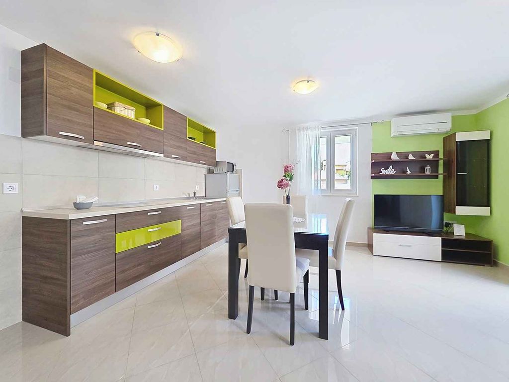 Ferienwohnung mit Pool