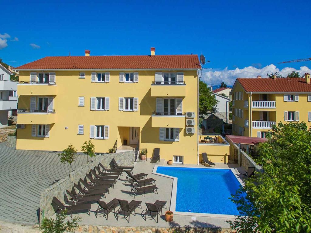 Ferienwohnung mit Pool