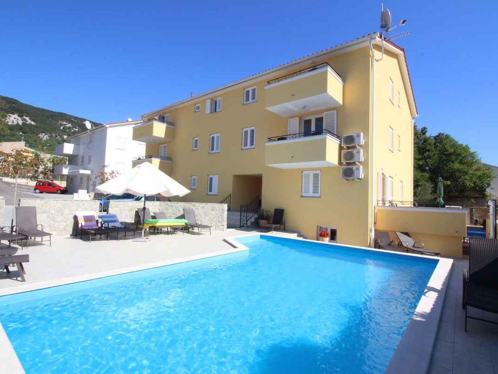 Ferienwohnung mit Pool